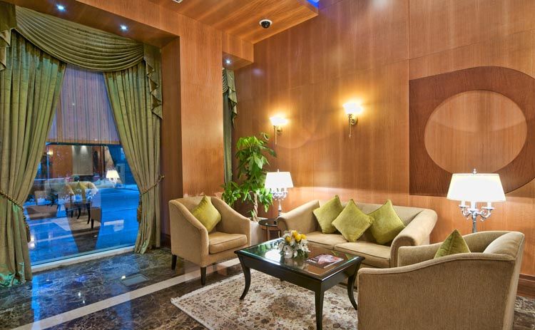 Wiseman Grand Hotel Доха Экстерьер фото Lobby