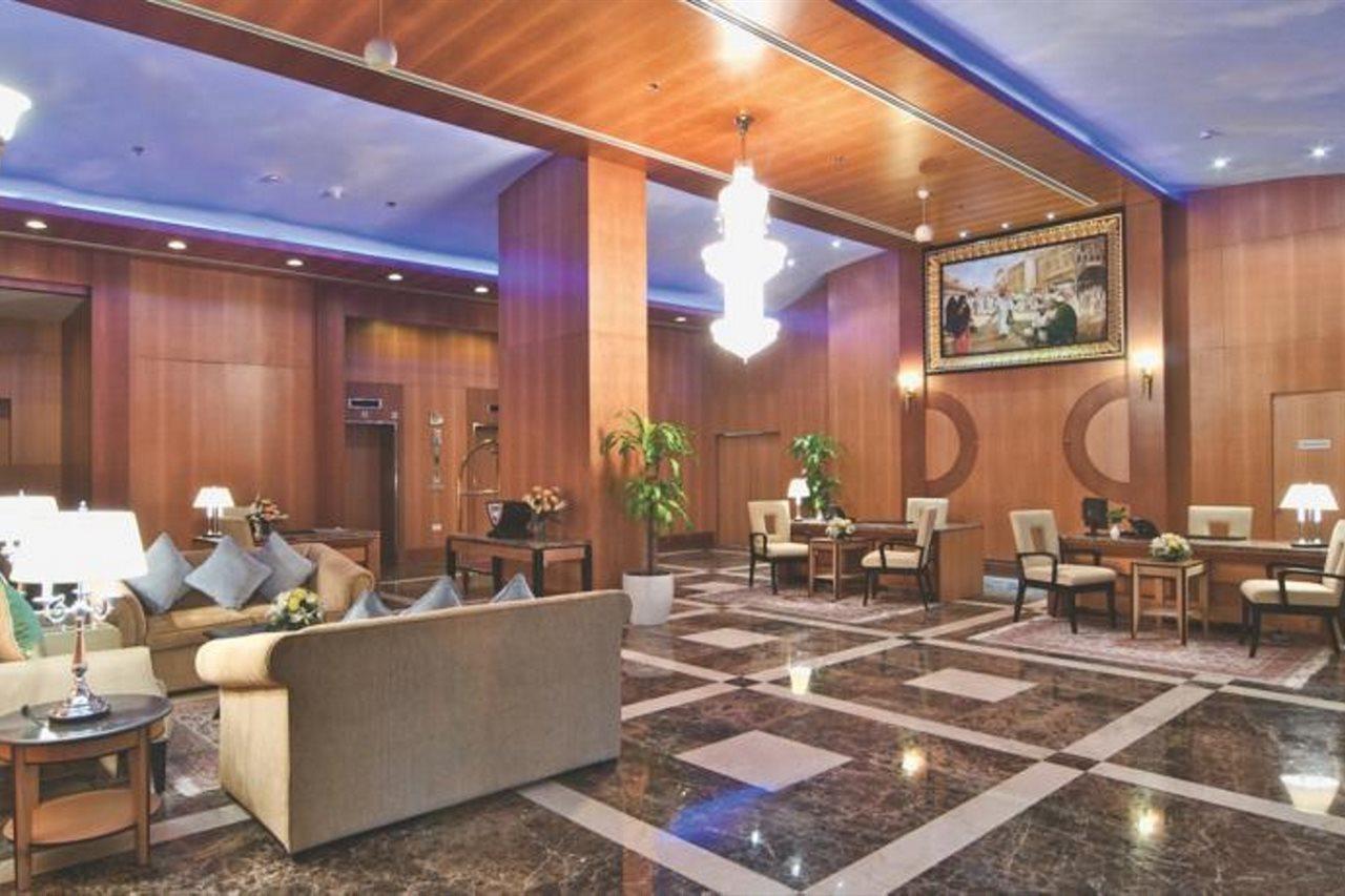 Wiseman Grand Hotel Доха Экстерьер фото Lobby